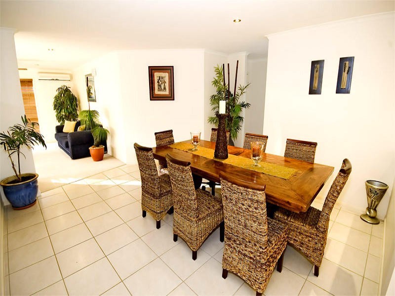 7 Springbrook Grove, Buderim QLD 4556