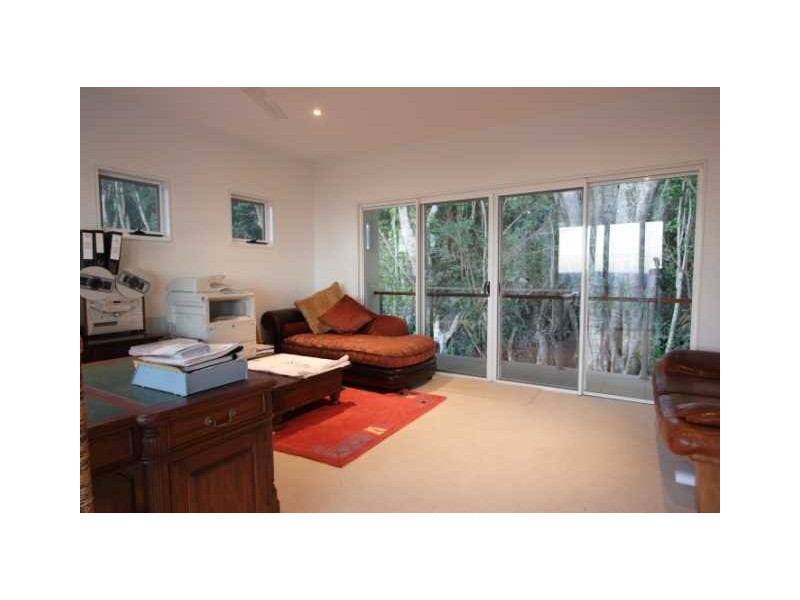 10 Village Place, Buderim QLD 4556