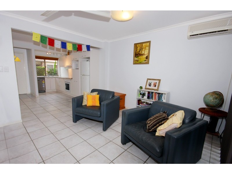 9/7 Evans Street, Maroochydore QLD 4558
