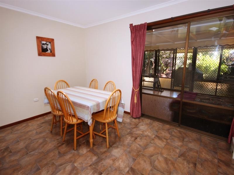99 School Road, Maroochydore QLD 4558