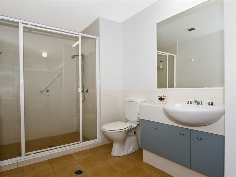 2/12 St Martins Terrace, Buderim QLD 4556