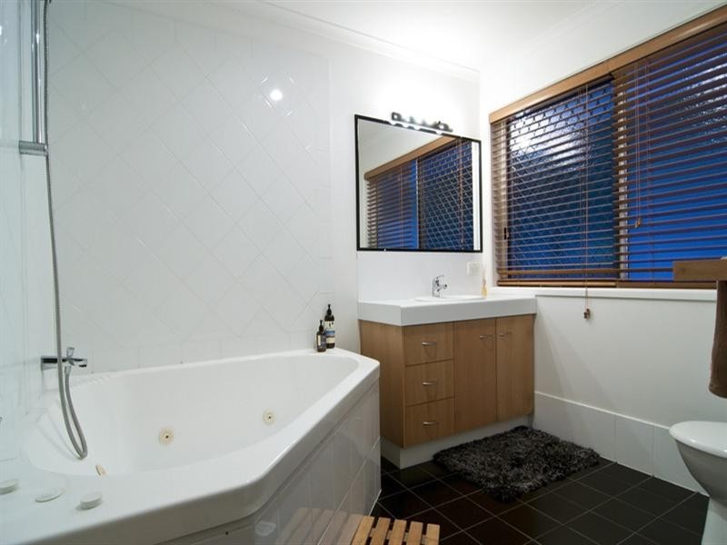 10 Andriana Drive, Buderim QLD 4556