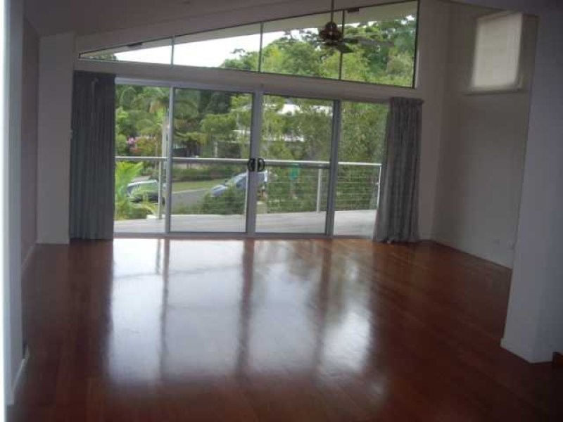 4/9 Barnes Drive, Buderim QLD 4556