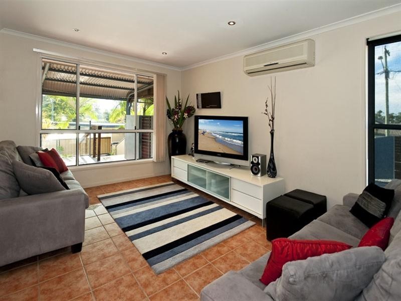 1 Nirvana Crescent, Buderim QLD 4556