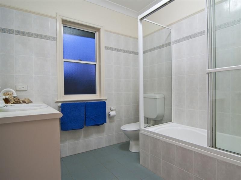 4-6 Beaumont Court, Dulong QLD 4560