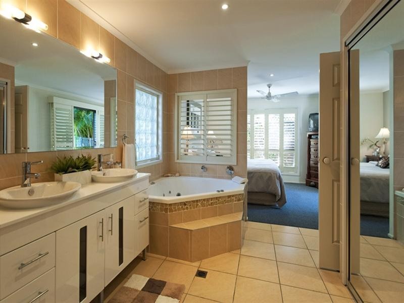 10 Sunpointe Street, Maroochydore QLD 4558