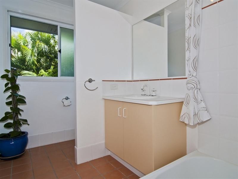 12 Lauren Drive, Buderim QLD 4556