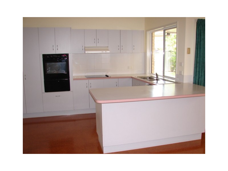 5 Princess Drive, Bli Bli QLD 4560