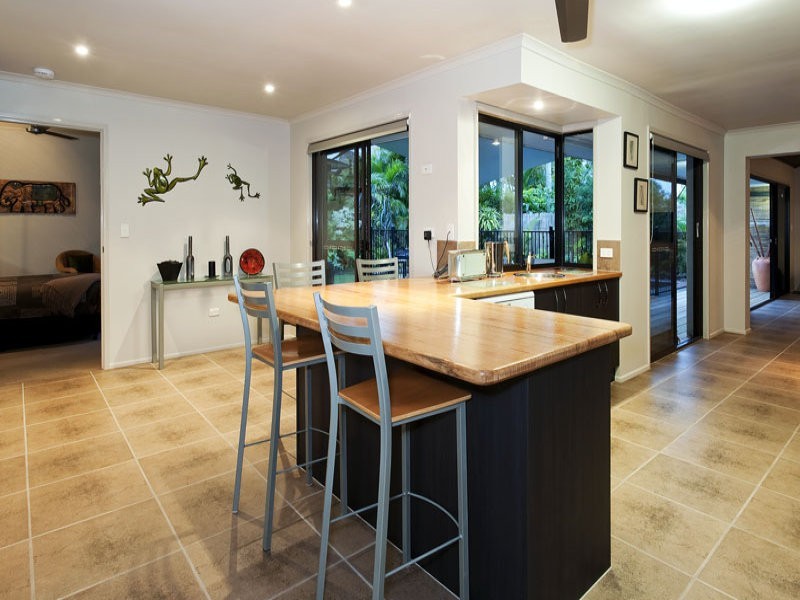 8 Sunpointe Street, Maroochydore QLD 4558