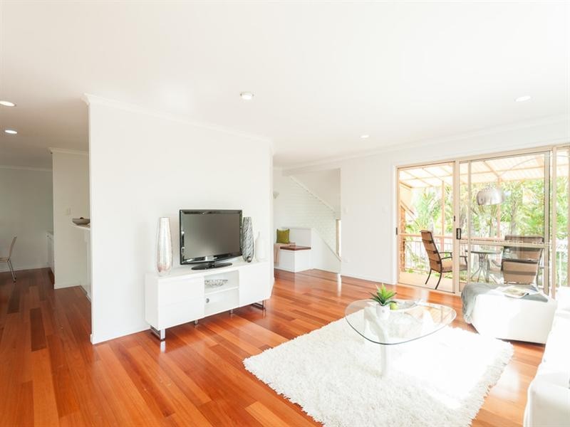 46 Yakola Parade, Alexandra Headland QLD 4572