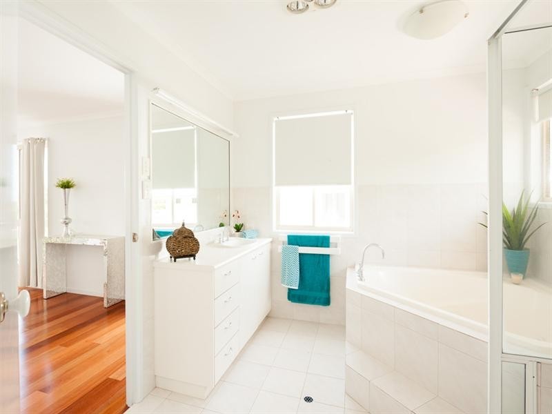 46 Yakola Parade, Alexandra Headland QLD 4572