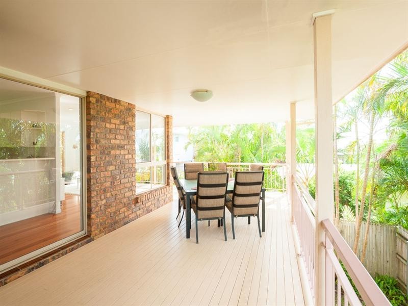 46 Yakola Parade, Alexandra Headland QLD 4572