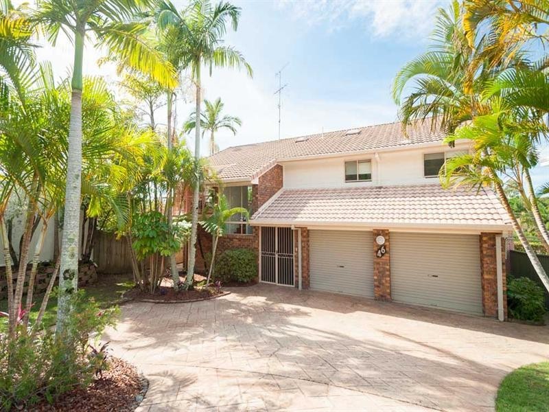 46 Yakola Parade, Alexandra Headland QLD 4572