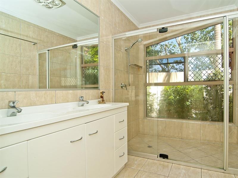 9-11 Kimberly Court, Buderim QLD 4556