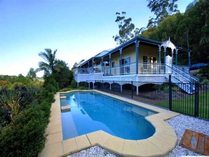 2 Lisa Road, Chevallum QLD 4555