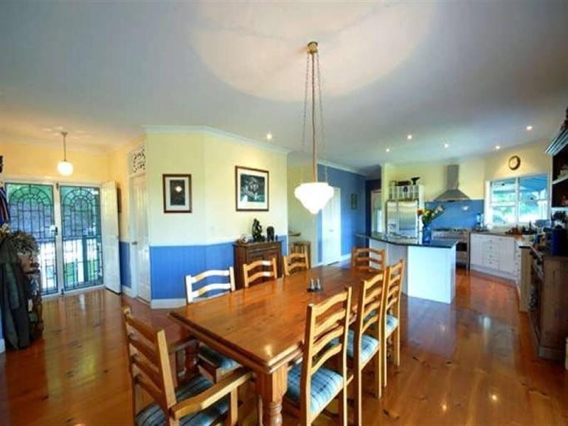 2 Lisa Road, Chevallum QLD 4555