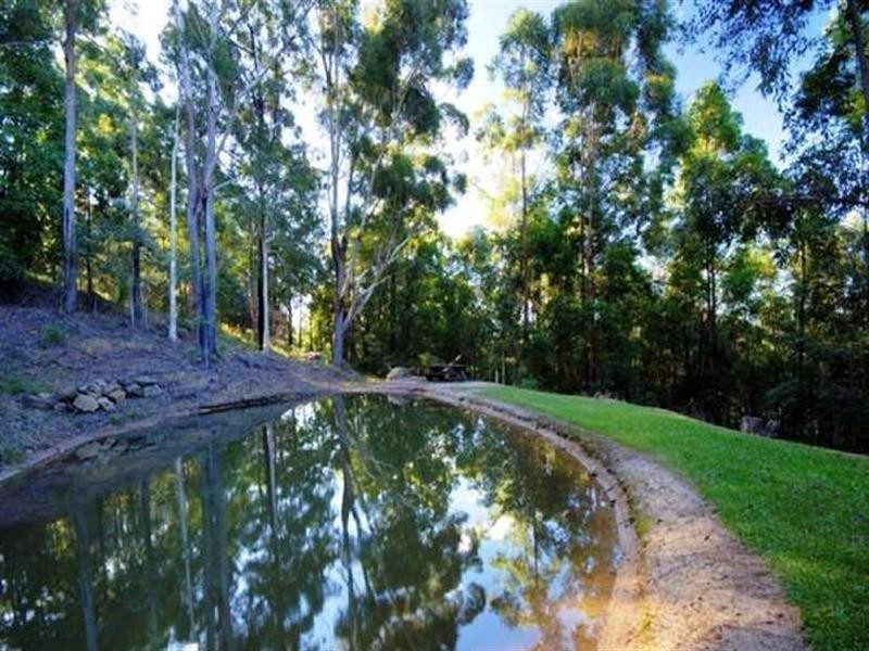 2 Lisa Road, Chevallum QLD 4555