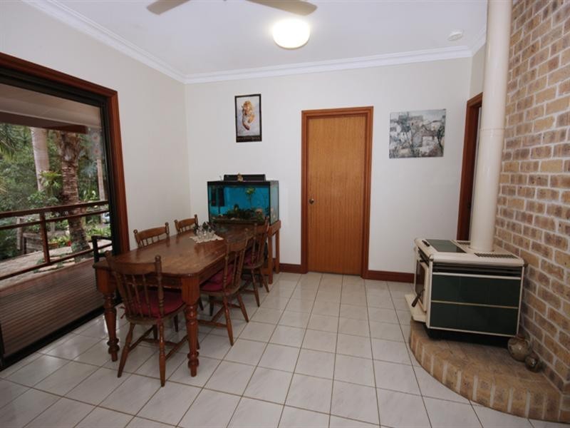 16 Eugenia Road, Forest Glen QLD 4556