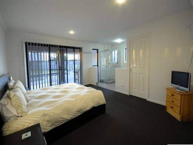 13 Morrison Street, Sippy Downs QLD 4556