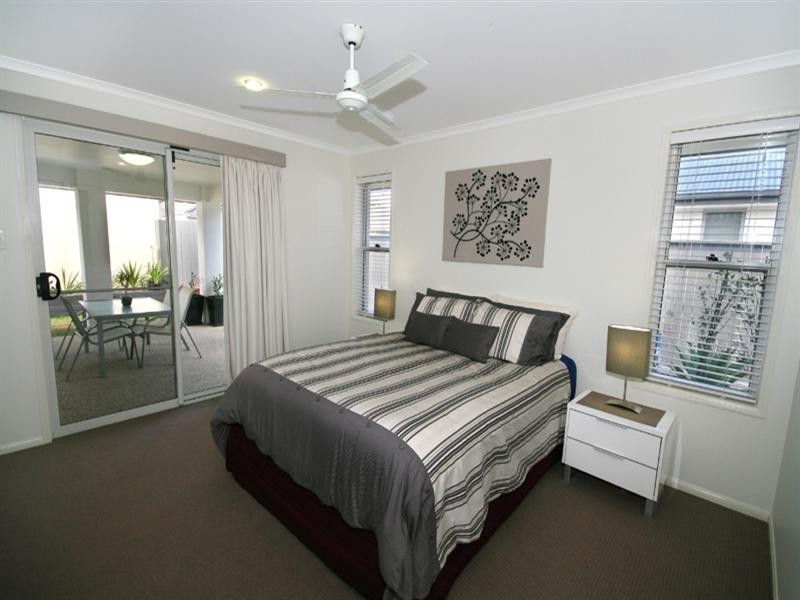 18 Chestwood Crescent, Sippy Downs QLD 4556