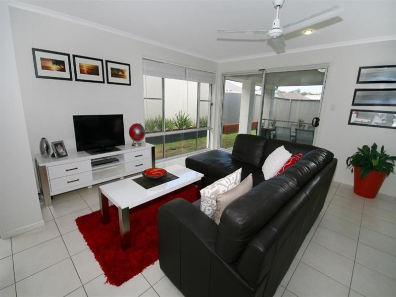 18 Chestwood Crescent, Sippy Downs QLD 4556