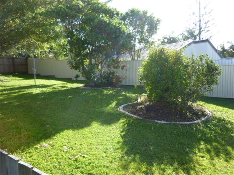 3 Bauhinia Drive, Mooloolaba QLD 4557