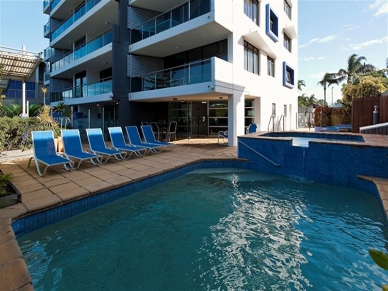 4/125 Mooloolaba Esplanade, Mooloolaba QLD 4557