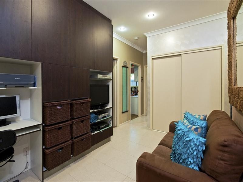 9 Sauger Court, Mountain Creek QLD 4557