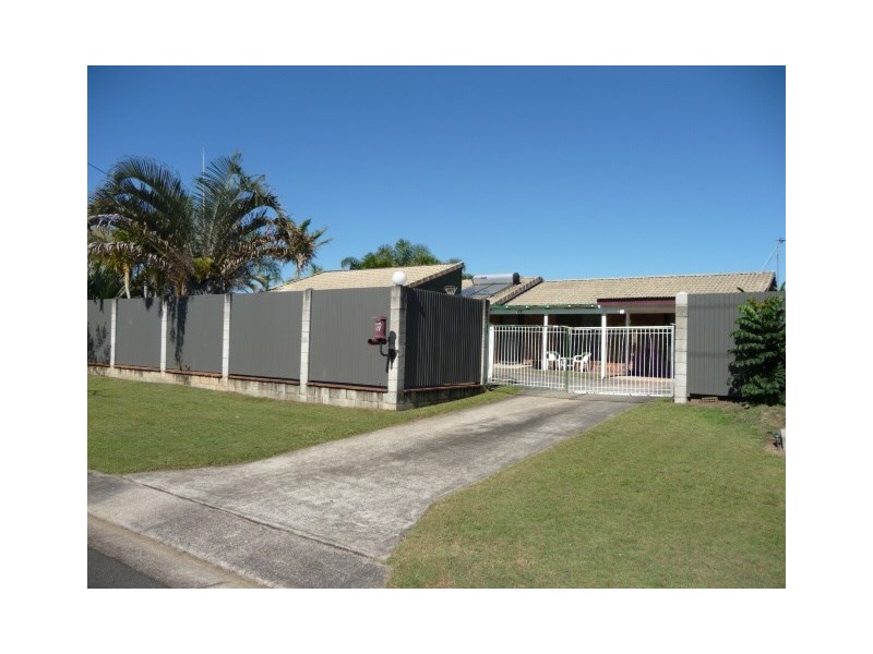 47 Wharf Road, Bli Bli QLD 4560