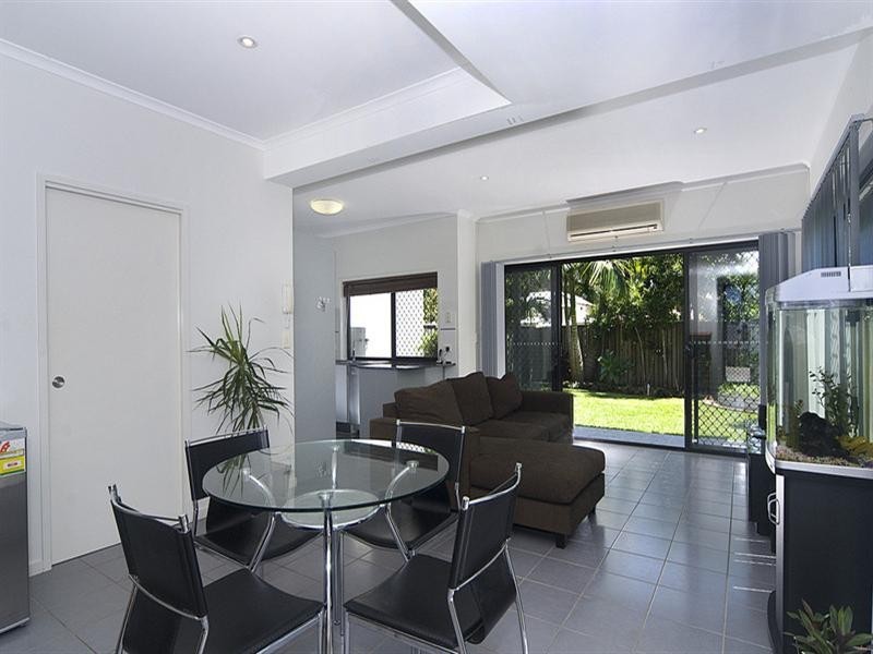 1/2 Urambi Court, Mountain Creek QLD 4557