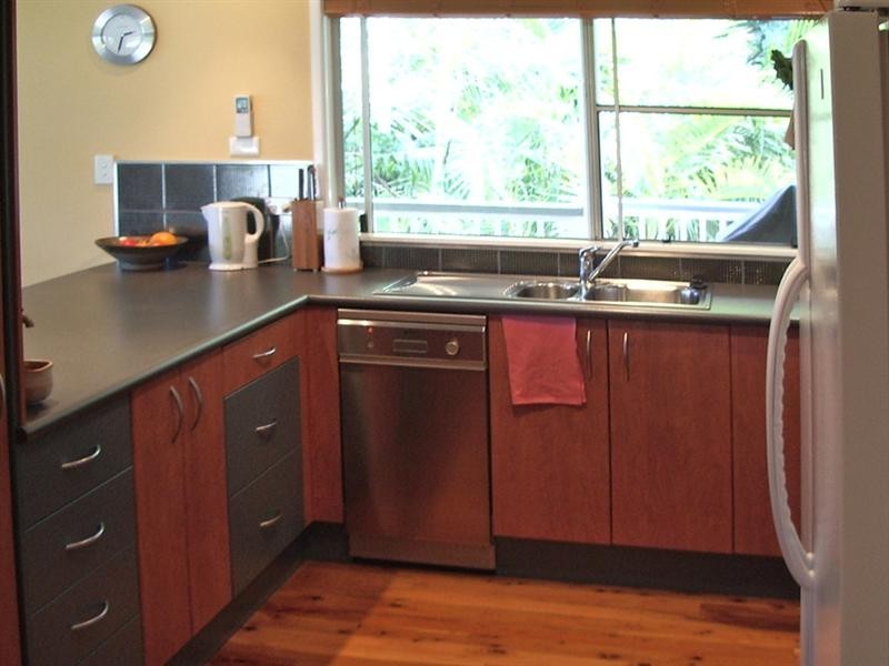 18 Barnes Drive, Buderim QLD 4556