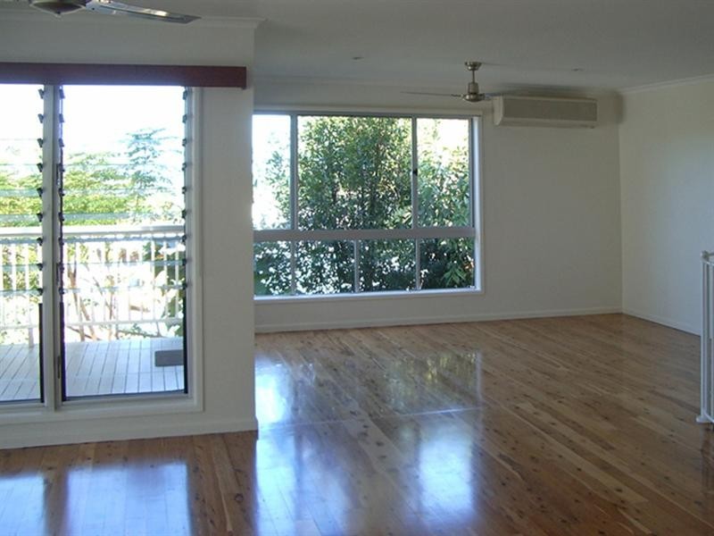 18 Barnes Drive, Buderim QLD 4556