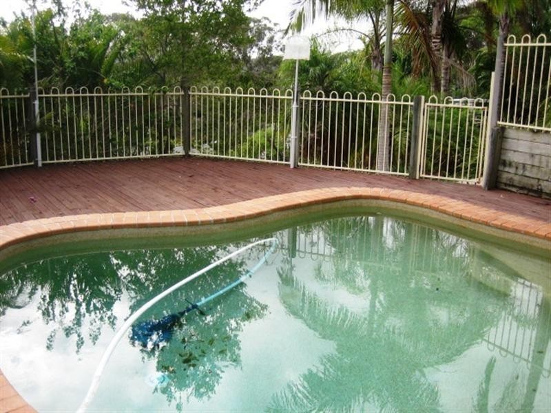 13 Taree Court, Kuluin QLD 4558