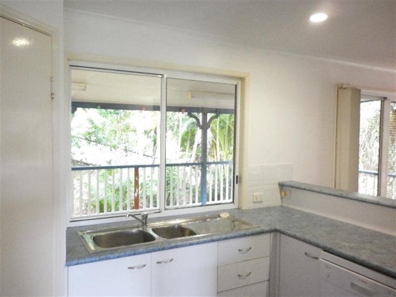 13 Taree Court, Kuluin QLD 4558