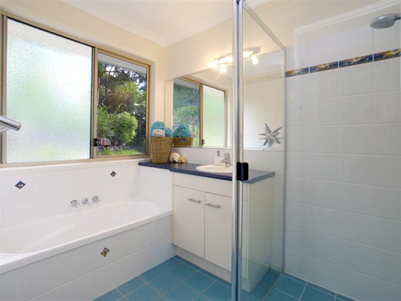 2 Timberdale Court, Mons QLD 4556