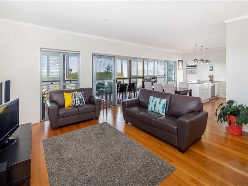 13 Bainbridge Circuit, Sippy Downs QLD 4556