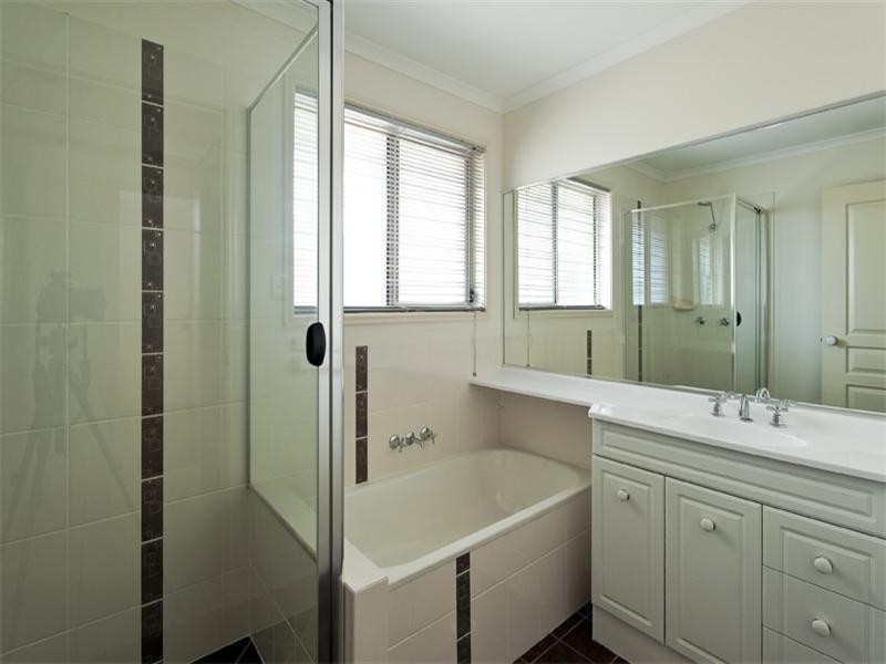 1 Jorl Court, Buderim QLD 4556