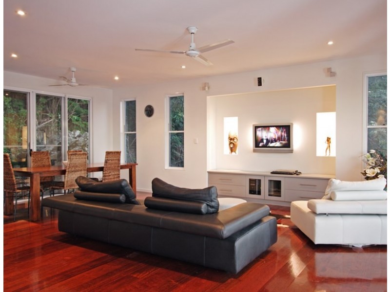 10 Village Place, Buderim QLD 4556