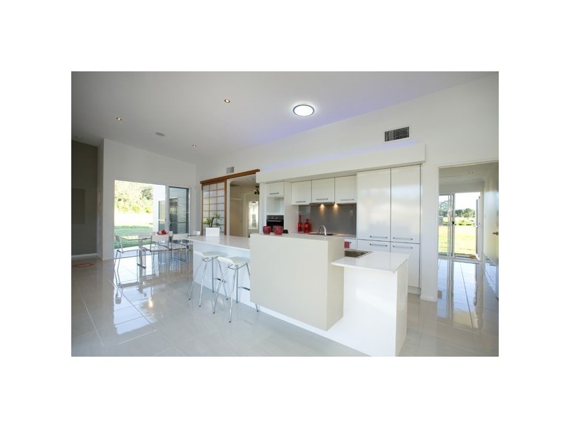 19 Forest Pines Boulevard, Forest Glen QLD 4556