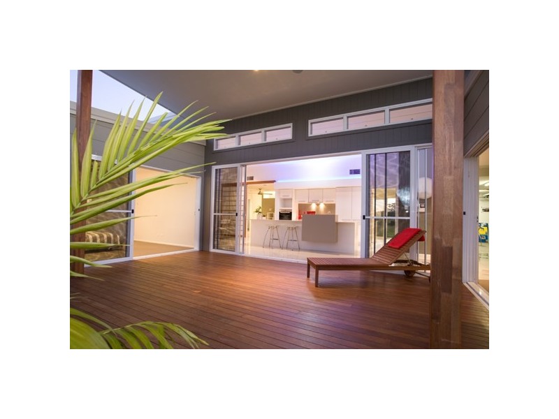 19 Forest Pines Boulevard, Forest Glen QLD 4556