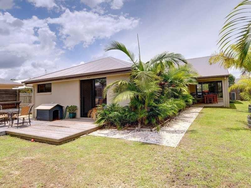 4 Alpinia Street, Sippy Downs QLD 4556