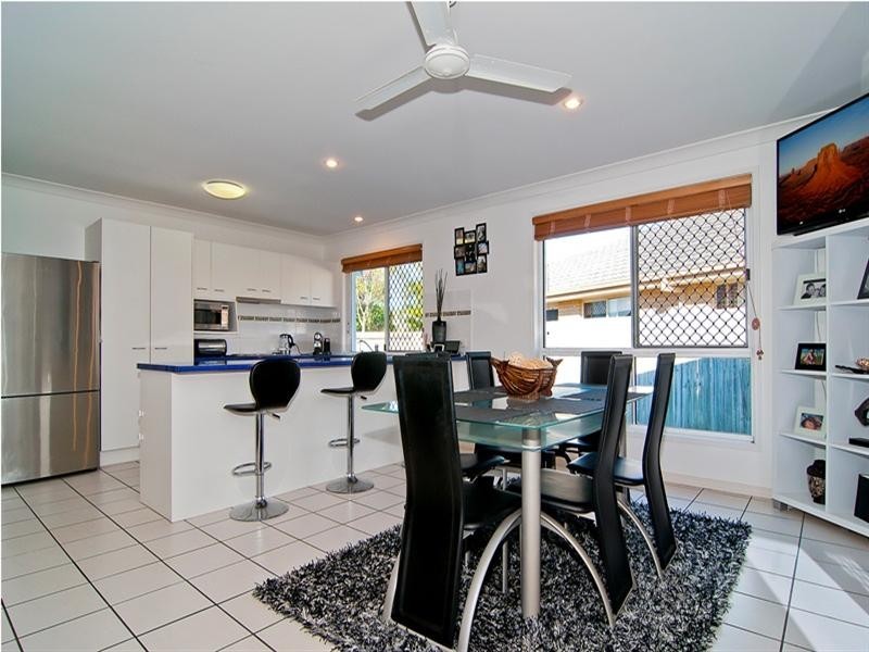 7 Trinity Crescent, Sippy Downs QLD 4556