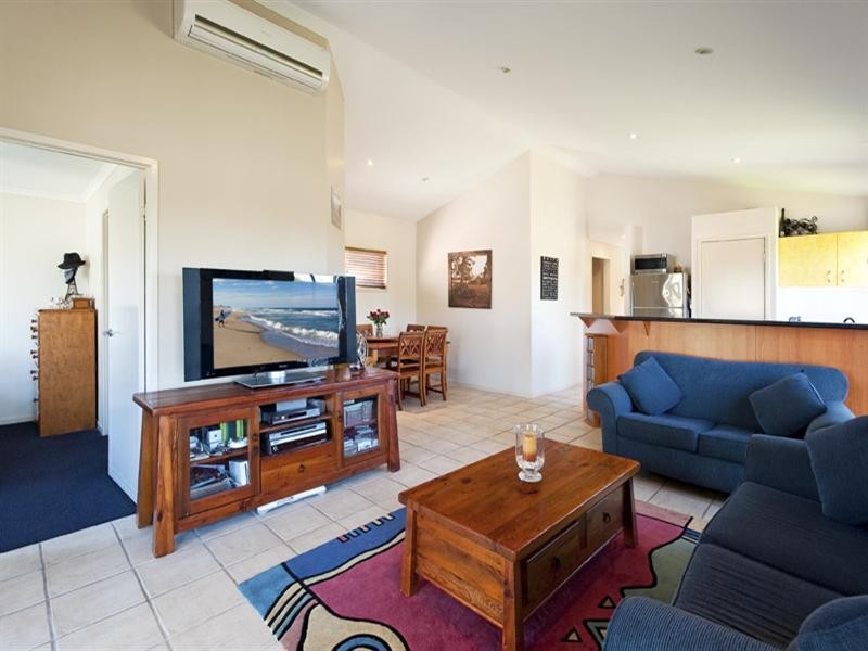 24 Chesterton Crescent, Sippy Downs QLD 4556