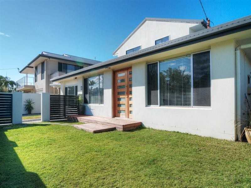 23 Sugar Road (North), Maroochydore QLD 4558