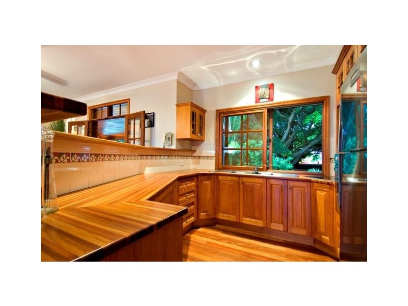 16 Gilbert Street, Buderim QLD 4556