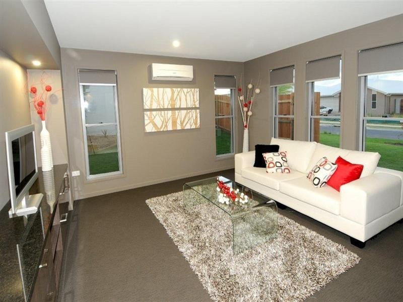 17 Lark Circuit, Mountain Creek QLD 4557