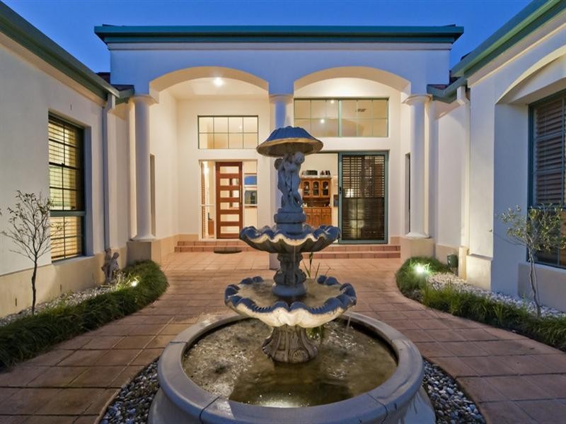 6 Northlake Crescent, Sippy Downs QLD 4556