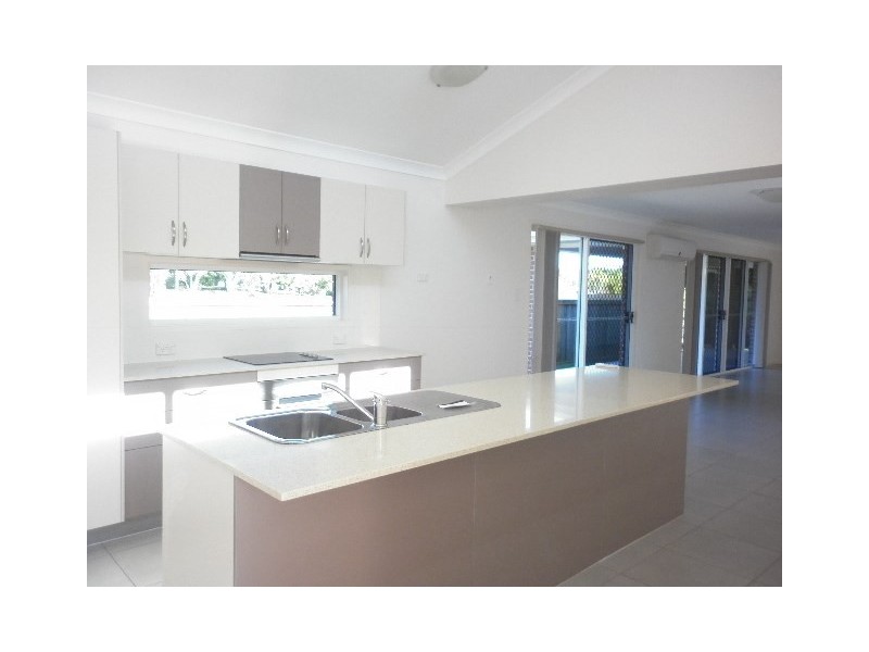 7 St Andrews Drive, Buderim QLD 4556