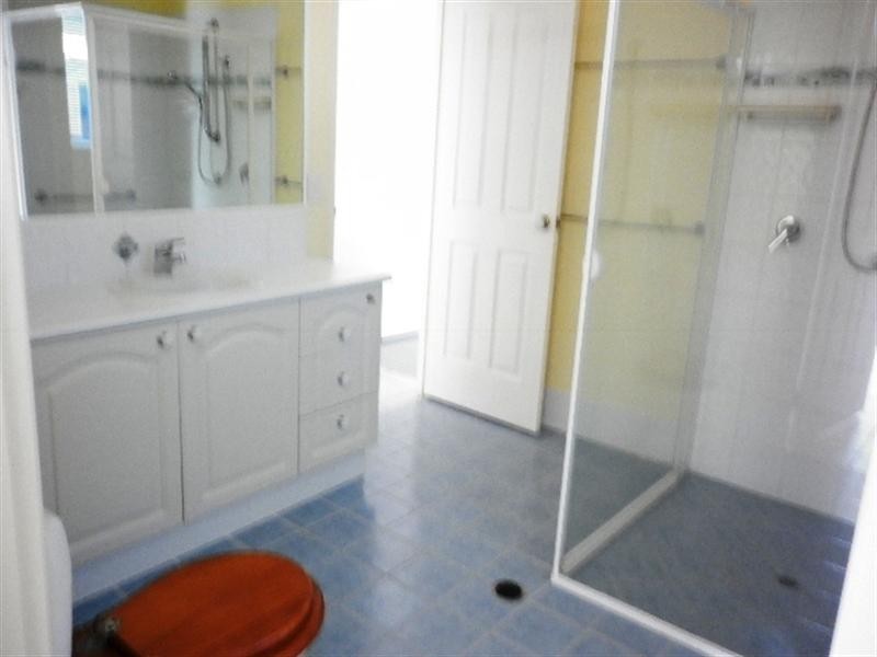 2 Sunorchid Place, Twin Waters QLD 4564