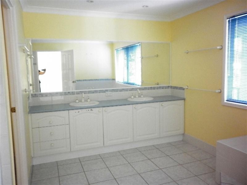 2 Sunorchid Place, Twin Waters QLD 4564